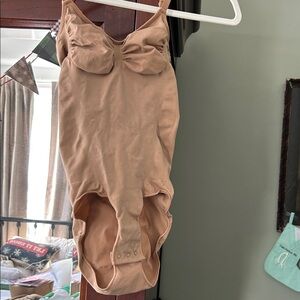 SKIMS Nude Shapewear Bodysuit